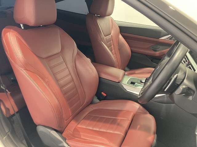 4シリーズクーペM440i xドライブ 4WD