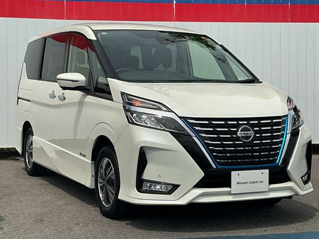 セレナ1.2 e-POWER ハイウェイスターV