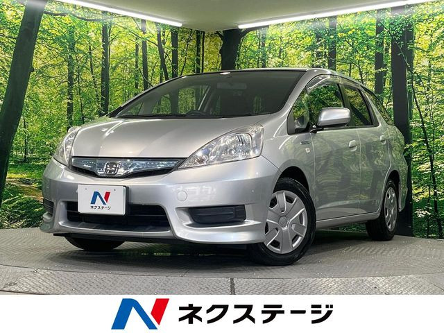フィットシャトルハイブリッド1.3 C