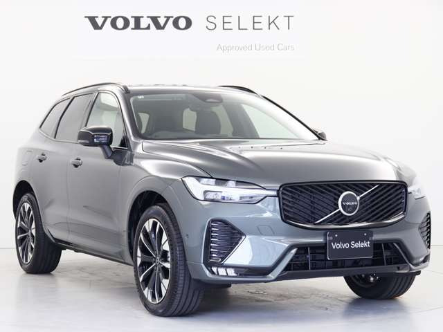 XC60ウルトラ B5 AWD ダークエディション 4WD
