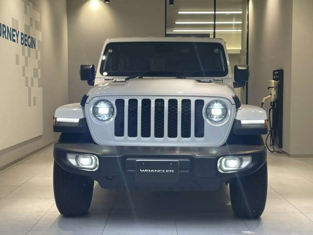 ラングラーアンリミテッド サハラ 4WD