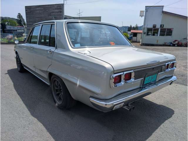 スカイライン2.0 GT-X