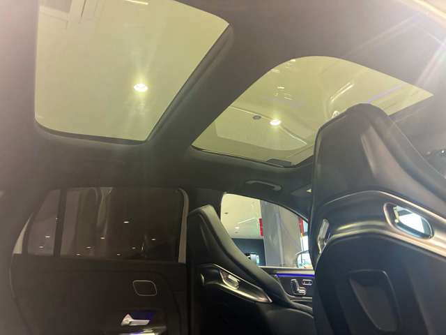 GLAクラスAMG GLA45 S 4マチックプラス 4WD