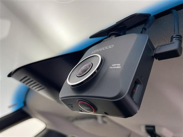 N-BOXカスタムG SSパッケージ ブラックスタイル 4WD