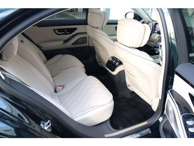 SクラスS580 ロング 4マチック AMGラインパッケージ (ISG) 4WD