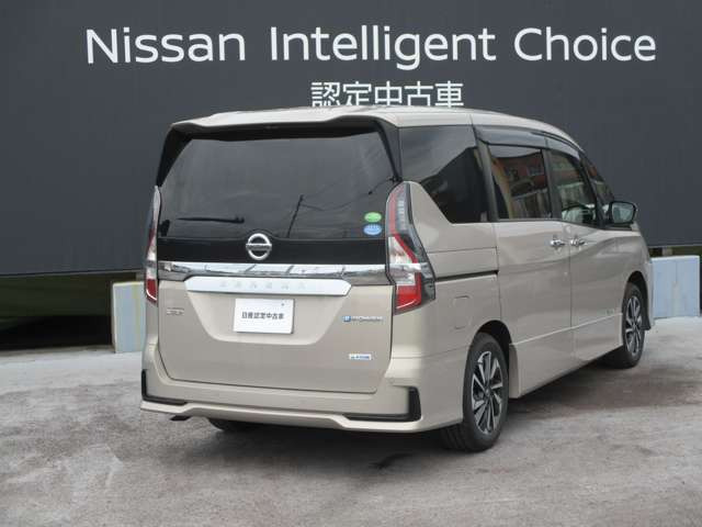 セレナ1.2 e-POWER ハイウェイスターV