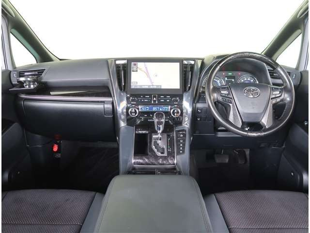 アルファードハイブリッド 2.5 S タイプゴールド E-Four 4WD