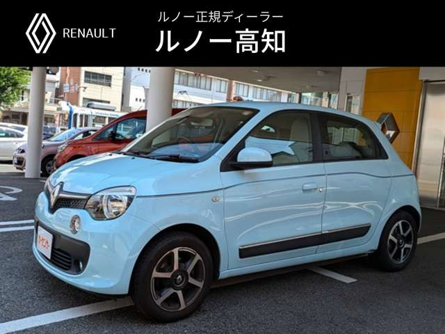 トゥインゴインテンス
