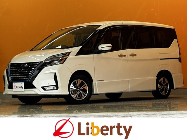 セレナ1.2 e-POWER ハイウェイスターV