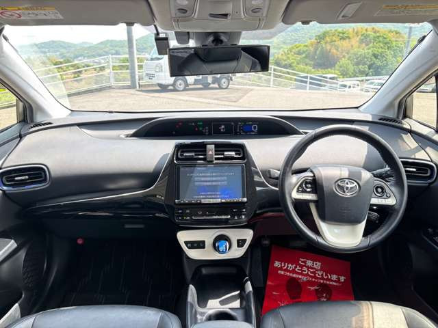 プリウス1.8 S ツーリングセレクション