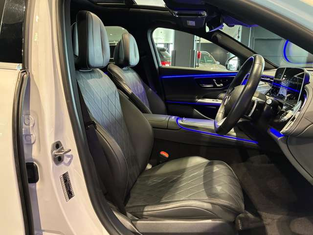 EクラスワゴンE220d アバンギャルド AMGラインパッケージ (ISG)