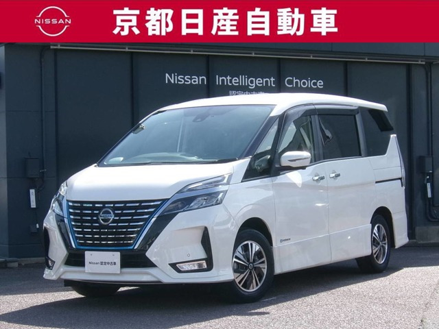 セレナ1.2 e-POWER ハイウェイスターV