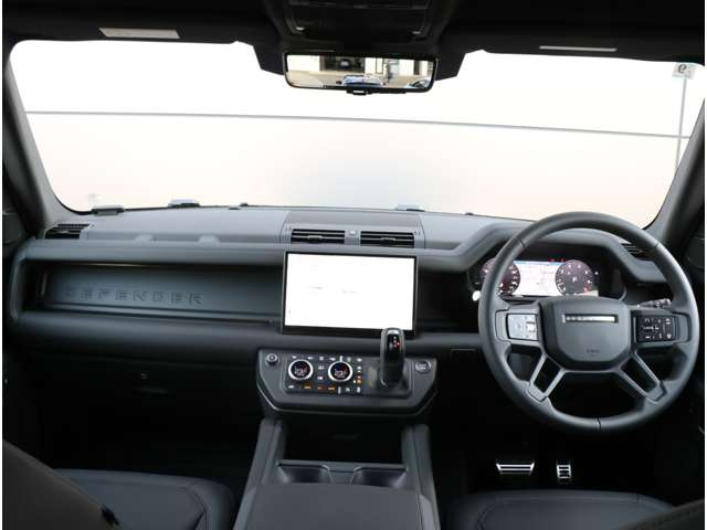 ディフェンダー110 X ダイナミック SE 2.0L P300 4WD