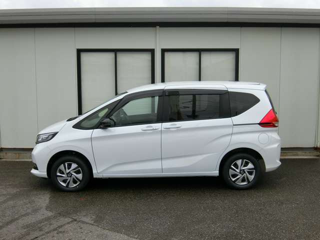 フリード1.5 ハイブリッド G 4WD