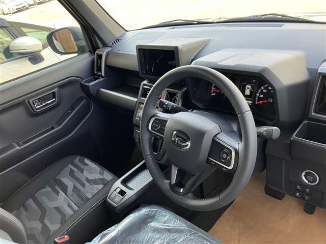 タフトG ダーククロム ベンチャー 4WD
