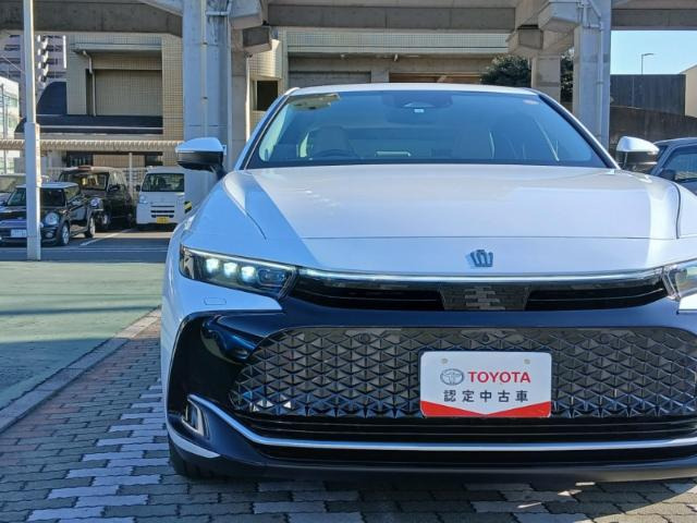 クラウンクロスオーバー2.5 G アドバンスト レザー パッケージ E-Four 4WD