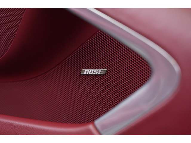 �|���V�F911�ƌ�����4WD!������I�[�v���ł������}�C�i�[�`�F���W���o�Ă��X�^�C���b�V���ɂȂ������f���Ƃ���Δ���Ȃ����R������܂���B