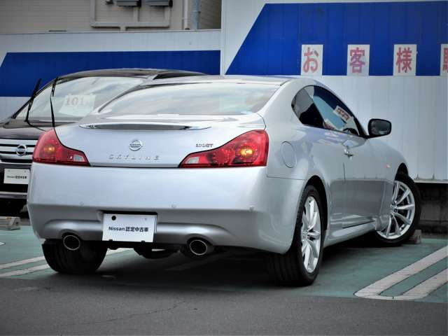 スカイラインクーペ3.7 370GT Aパッケージ