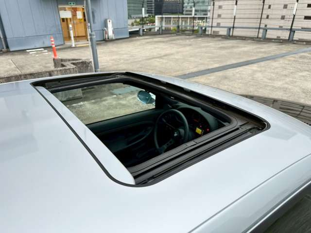 �C�ɂȂ邨�Ԃ�����܂�����E�̓d�b�ԍ����璼�ڂ��X�ɂ��₢���킹���������B�x�����@����ԗ����A��Ԃ܂łȂ�ł������������Ē����܂��B�X�^�b�t�ꓯ���A�����҂����Ă���܂��B