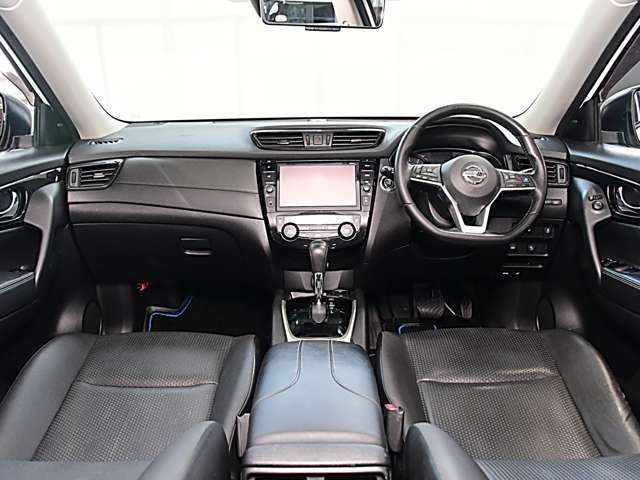 エクストレイル2.0 20Xi ハイブリッド 4WD