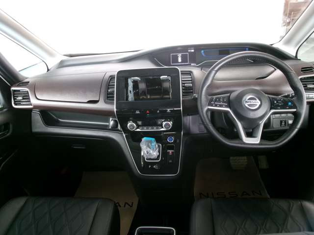 セレナ1.2 e-POWER ハイウェイスターG