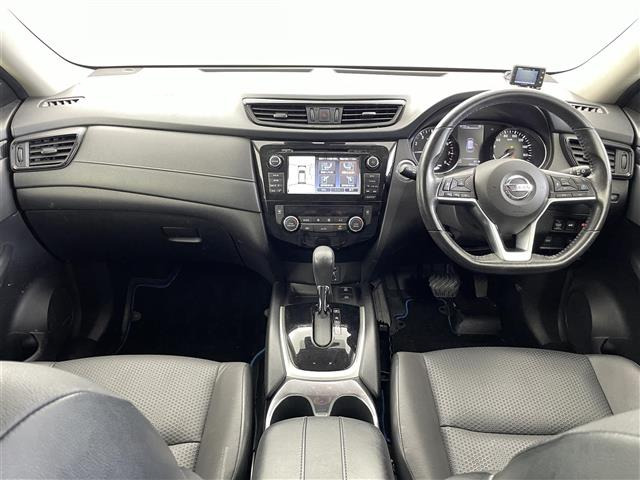 エクストレイル2.0 20Xi ハイブリッド 4WD