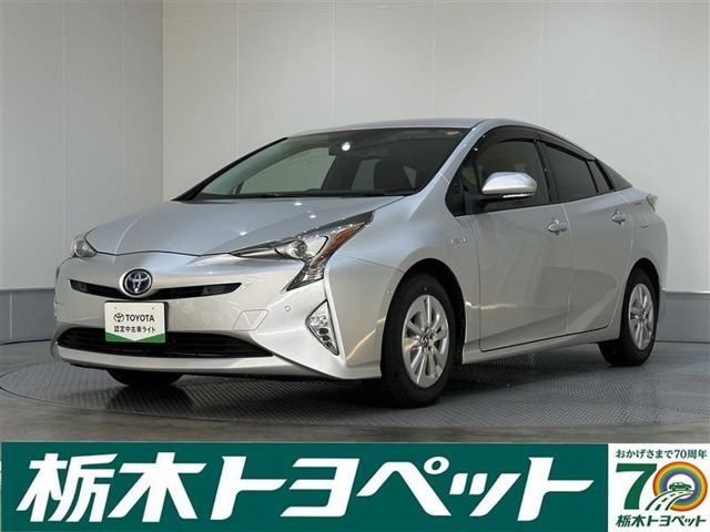 プリウス1.8 S セーフティ プラス