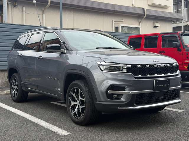 コマンダー2.0 リミテッド ディーゼル 4WD