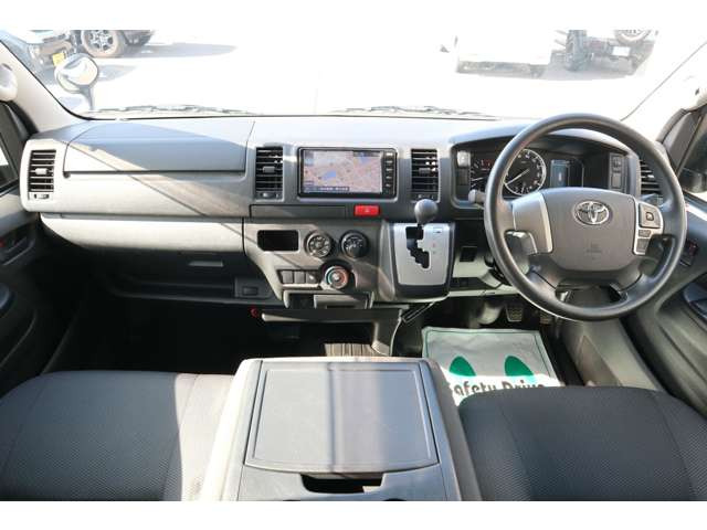 ハイエースバン2.8 DX ロング GLパッケージ ディーゼル 4WD