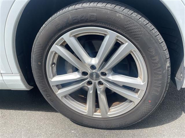 Q72.0 TFSI クワトロ Sラインパッケージ 4WD