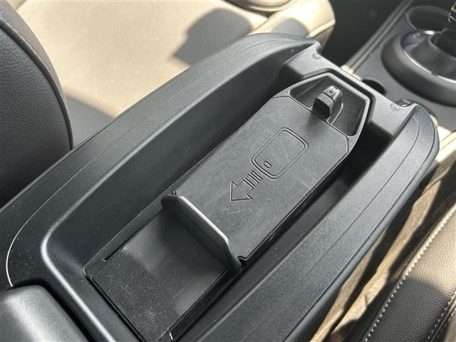 ミニクロスオーバークーパー D シャドーエディション