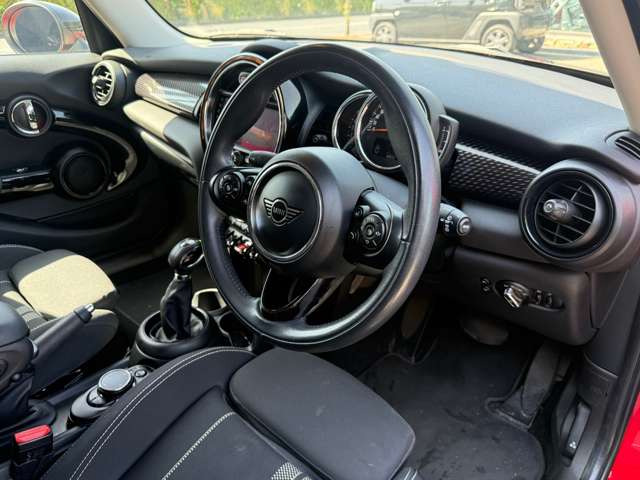 �����Ō��Ԃ����ɗ��鎖���o���Ȃ����q�l�͂����k���������܂����C�ɂȂ镔���͎ʐ^��������v���܂���
