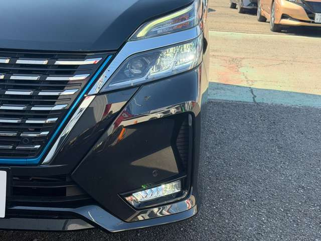 セレナ1.2 e-POWER ハイウェイスターV