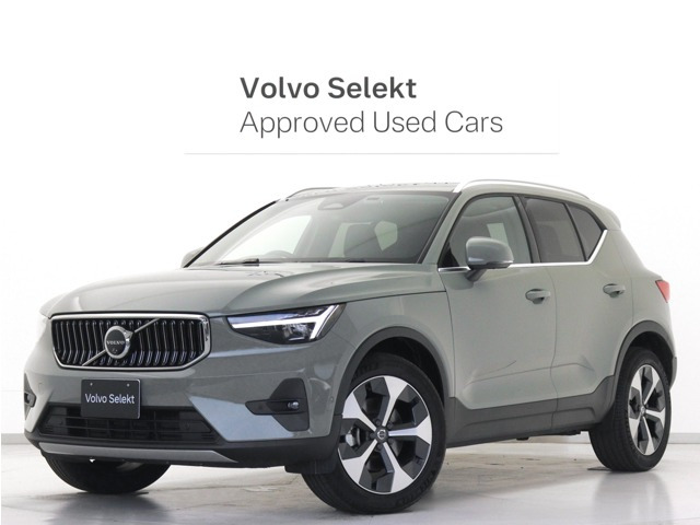 XC40ウルトラ B4 AWD 4WD
