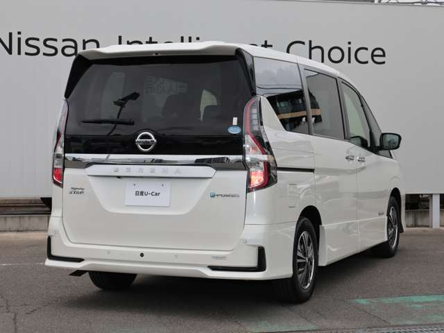 セレナ1.2 e-POWER ハイウェイスターV