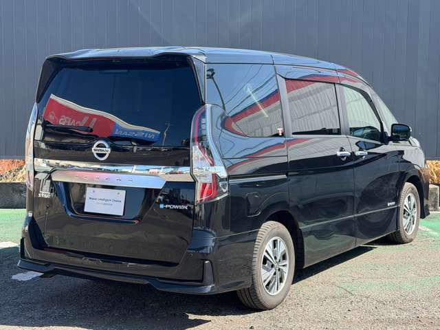 セレナ1.2 e-POWER ハイウェイスターV