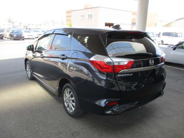 シャトル1.5 ハイブリッド X 4WD