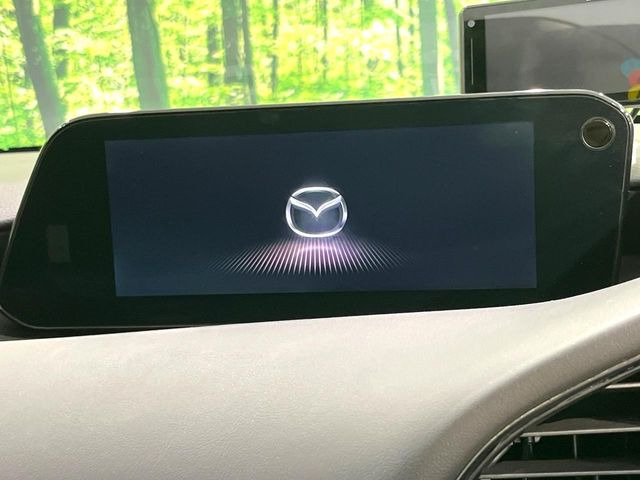 MAZDA3ファストバック2.0 20S Lパッケージ
