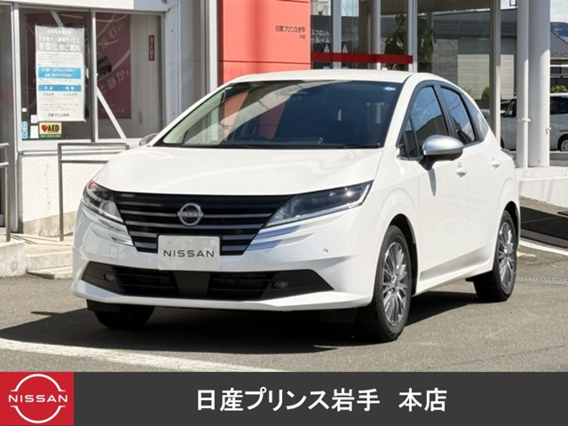 ノート1.2 AUTECH ライン FOUR 4WD