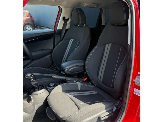 ���Д��H��E���^�ǎw�萮���H����������Ă���܂��B�[�Ԏ��̓_���E�����ɂ������S��������