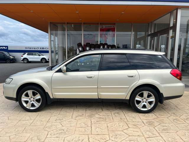レガシィアウトバック2.5 i 4WD