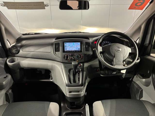 NV200バネットバン1.6 VX