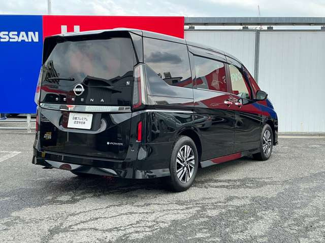 セレナ1.4 e-POWER ハイウェイスターV