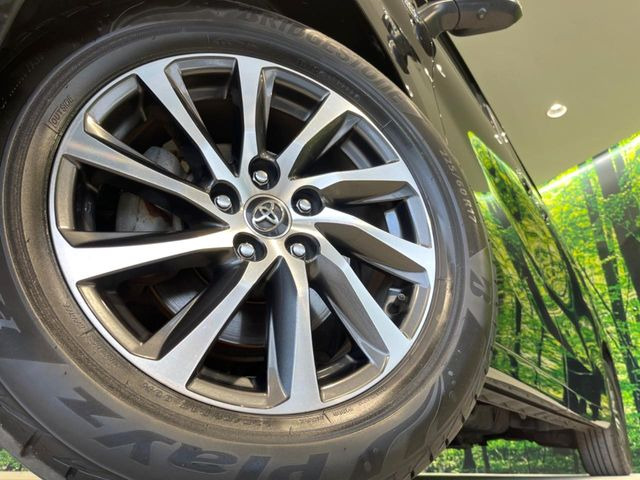 �y����17�C���`�A���~�z�C�[���z�O�ςɃ}�b�`���������A���~�z�C�[���𑕒����Ă���܂��B�e��ЊO�A���~�z�C�[����A�X�^�b�h���X�^�C�����戵�����Ă���܂��B���񂲑��k����������