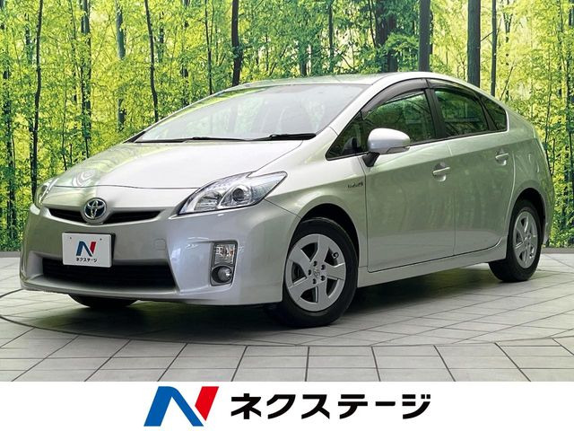 プリウス1.8 S