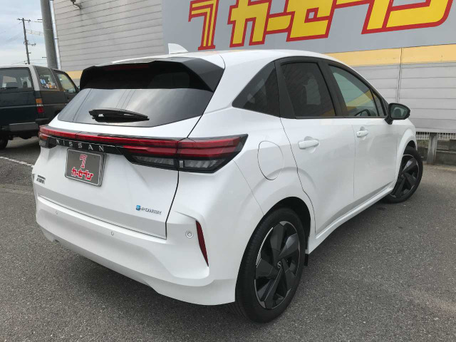 ノートオーラ1.2 G レザーエディション