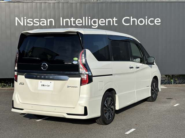 セレナ1.2 e-POWER ハイウェイスターV