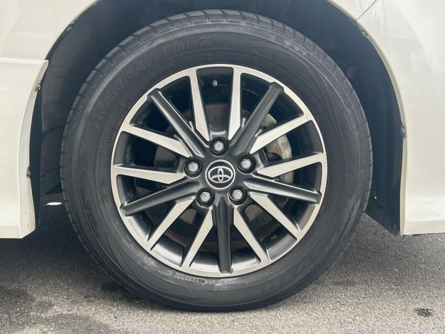 �y����16�C���`�A���~�z�C�[���z�O�ςɃ}�b�`���������A���~�z�C�[���𑕒����Ă���܂��B�e��ЊO�A���~�z�C�[����A�X�^�b�h���X�^�C�����戵�����Ă���܂��B���񂲑��k����������