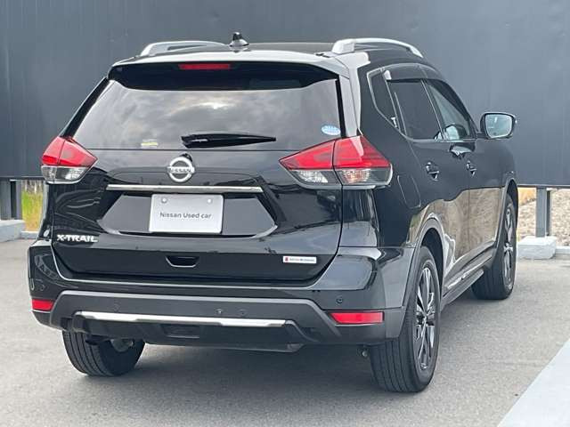 エクストレイル2.0 20Xi