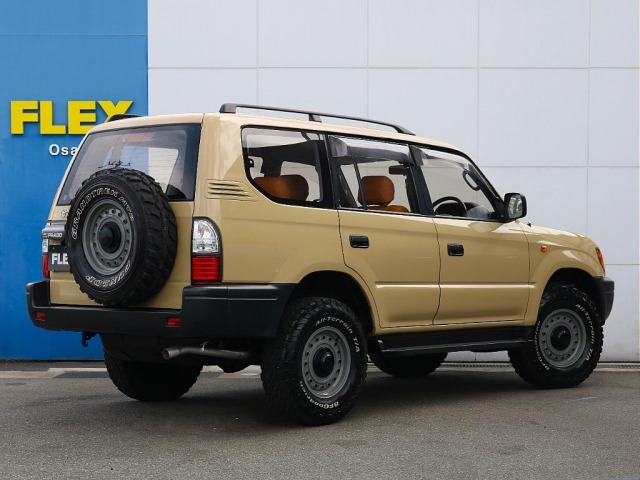 ランドクルーザープラド2.7 TX 4WD